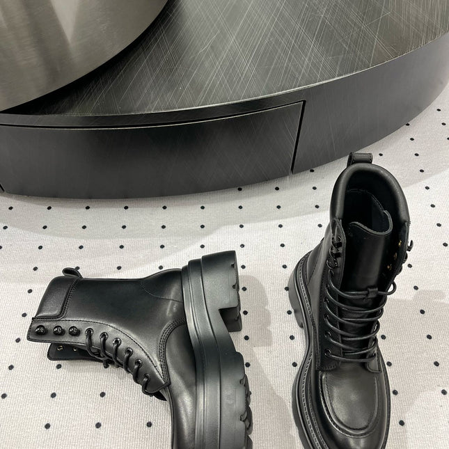 ANKLE BOOTS 55 MM IN BLACK CALFSKIN