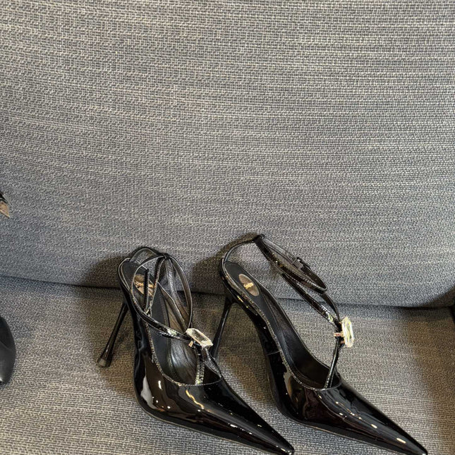 HIGH SANDAL ATTACHED GEM IN BLACK GLOSSY CALFSKIN