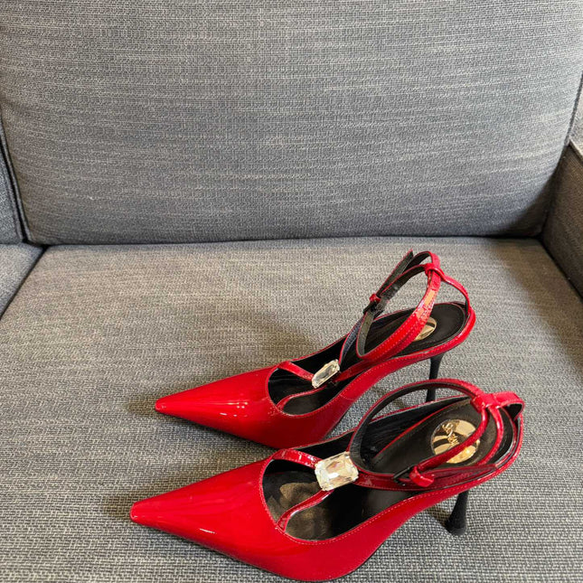 HIGH SANDAL ATTACHED GEM IN RED GLOSSY CALFSKIN