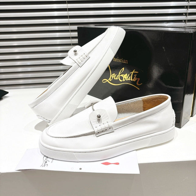 CHAMBELIBOAT REVERSED NUBUCK BOAT SHOES IN WHITE SHINY CALFSKIN