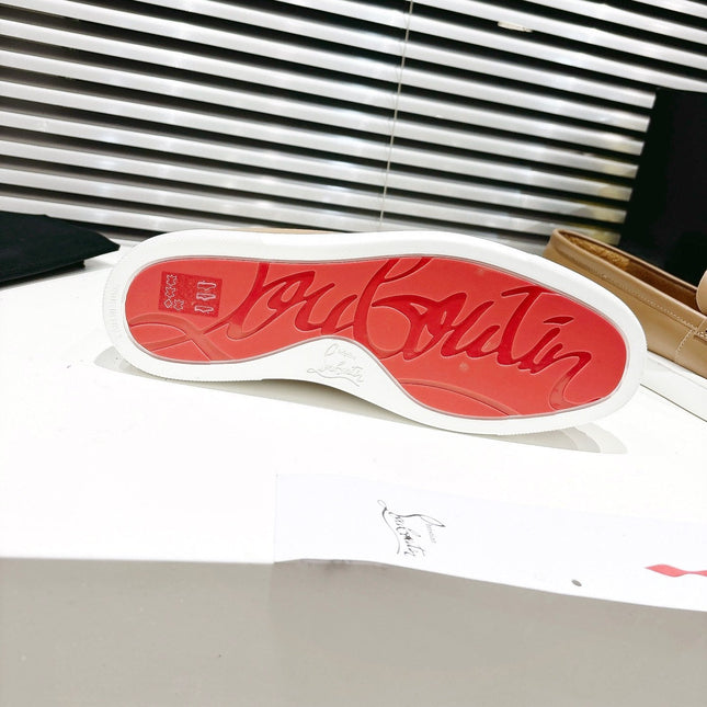 CHAMBELIBOAT REVERSED NUBUCK BOAT SHOES IN PEANUT BROWN SHINY CALFSKIN