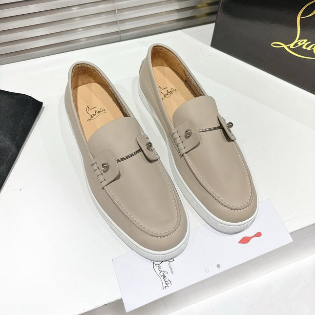 CHAMBELIBOAT REVERSED NUBUCK BOAT SHOES IN BEIGE SHINY CALFSKIN
