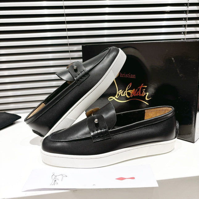 CHAMBELIBOAT REVERSED NUBUCK BOAT SHOES IN BLACK SHINY CALFSKIN