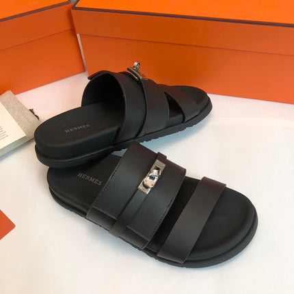 GABRIEL SANDAL MULE IN BLACK CALFSKIN