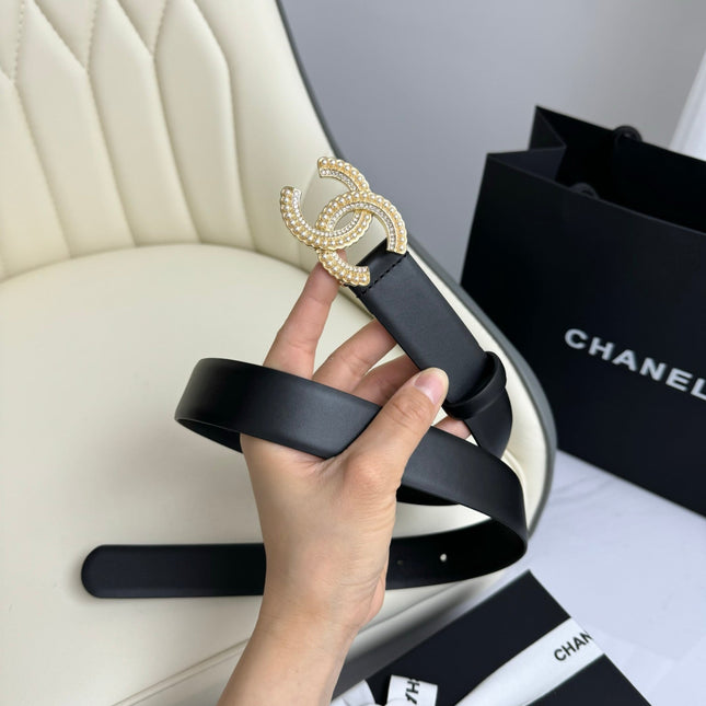 CC BELT 30MM IN BLACK SMOOTH CALFSKIN GOLD HARDWARE ATTACH PEARLS