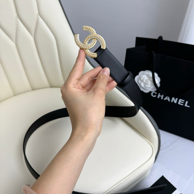 CC BELT 30MM IN BLACK SMOOTH CALFSKIN GOLD HARDWARE ATTACH PEARLS