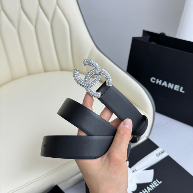 CC BELT 30MM IN BLACK SMOOTH CALFSKIN SILVER HARDWARE ATTACH PEARLS