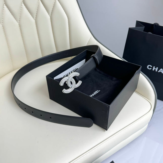 CC BELT 30MM IN BLACK SMOOTH CALFSKIN SILVER HARDWARE ATTACH PEARLS