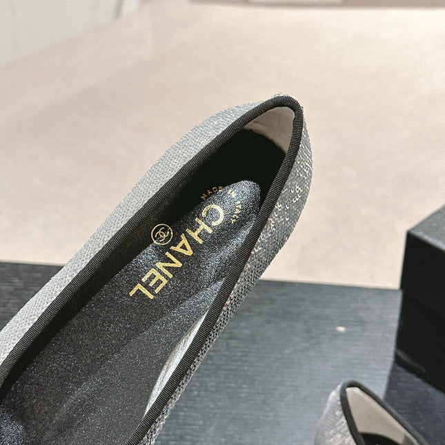 BALLET FLATS IN SILVER GLITTERED TULLE AND BLACK SATIN