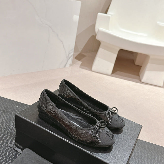 BALLET FLATS IN BLACK GLITTERED TULLE AND SATIN