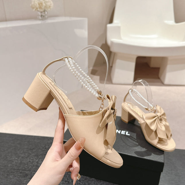 HIGH SANDAL WITH PEARL CHAIN IN BEIGE CREAM LAMBSKIN