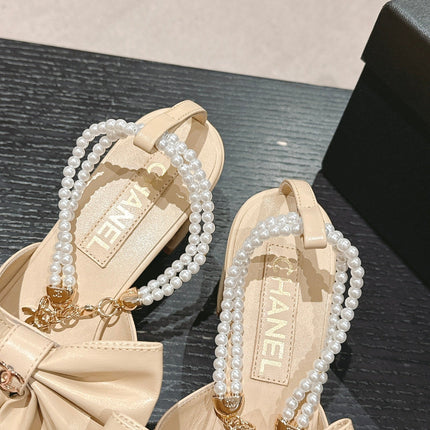 HIGH SANDAL WITH PEARL CHAIN IN BEIGE CREAM LAMBSKIN