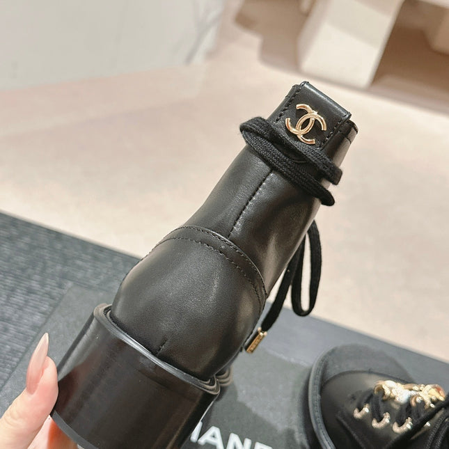 OXFORD SHORT BOOTS BLACK SHEEPSKIN