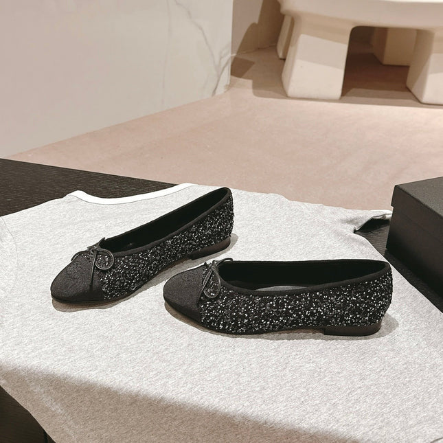 BALLET FLATS IN BLACK MIX WHITE TWEED AND SATIN