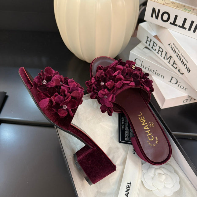 MID HEEL 45 MM MULE IN PLUM PURPLE VELVET