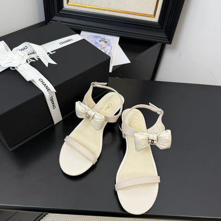 FLAT SANDALS 5 MM IN WHITE CREAM CALFSKIN