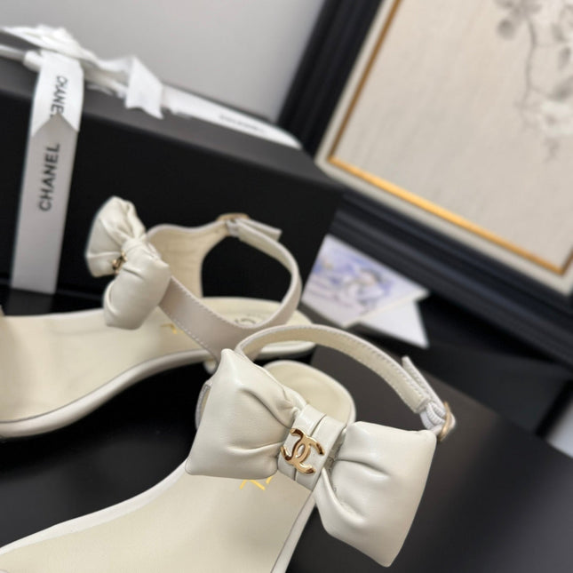 FLAT SANDALS 5 MM IN WHITE CREAM CALFSKIN