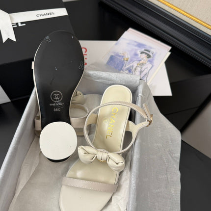 MID HEEL 45 MM SANDALS IN WHITE CREAM CALFSKIN