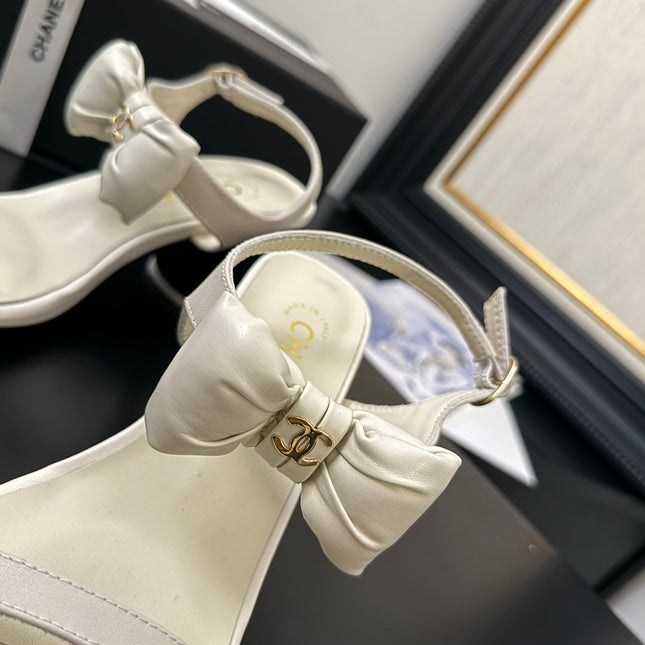 MID HEEL 45 MM SANDALS IN WHITE CREAM CALFSKIN