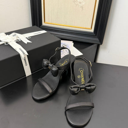 MID HEEL 45 MM SANDALS IN BLACK CALFSKIN