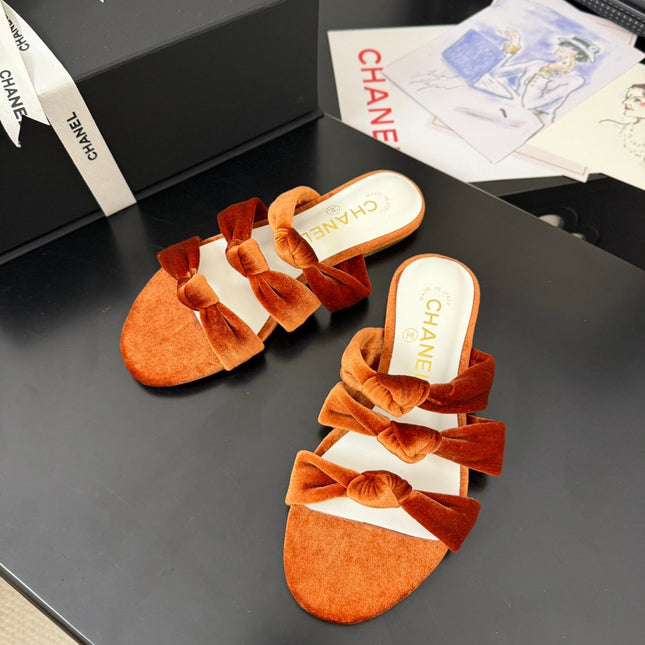 CC 25C Three Strap Mule Pumpkin Velvet fabric 233560