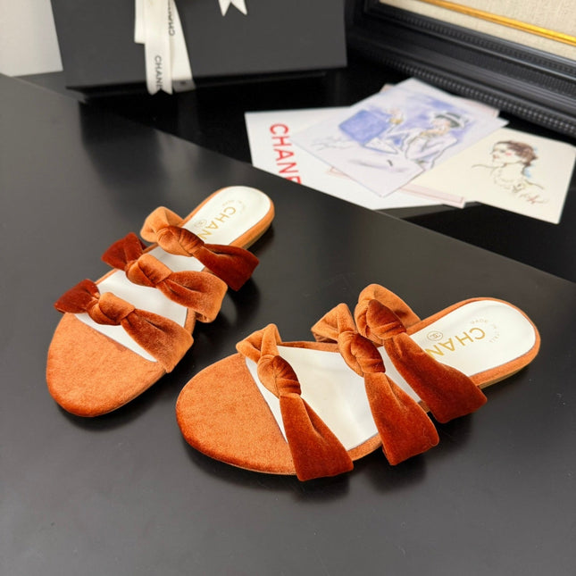 CC 25C Three Strap Mule Pumpkin Velvet fabric 233560