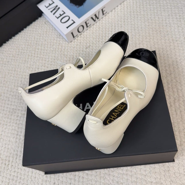 MARY JANE PUMPS 55 MM IN WHITE MIX BLACK LAMBSKIN