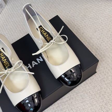 MARY JANE PUMPS 55 MM IN WHITE MIX BLACK LAMBSKIN