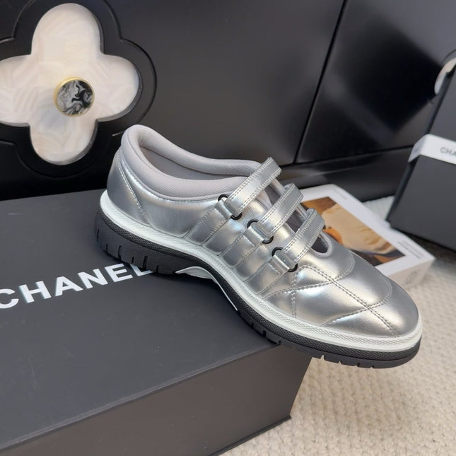 SNEAKERS WITH THREE STRAPS IN SILVER CALFSKIN