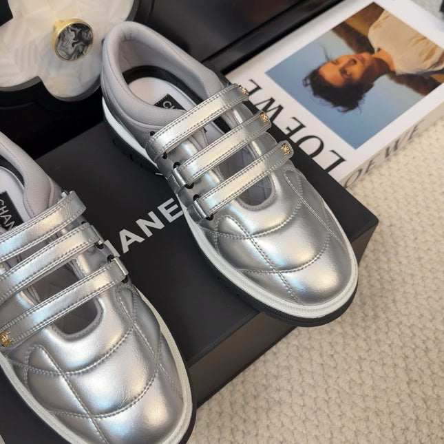 SNEAKERS WITH THREE STRAPS IN SILVER CALFSKIN
