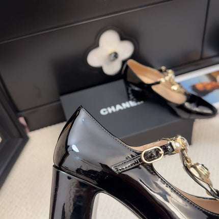 MARY JANE SHOES IN BLACK PATENT CALFSKIN 55 MM