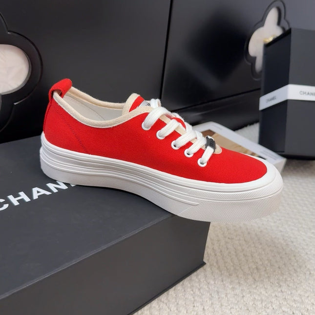 TRAINERS SHOES IN ORANGE RED FABRIC