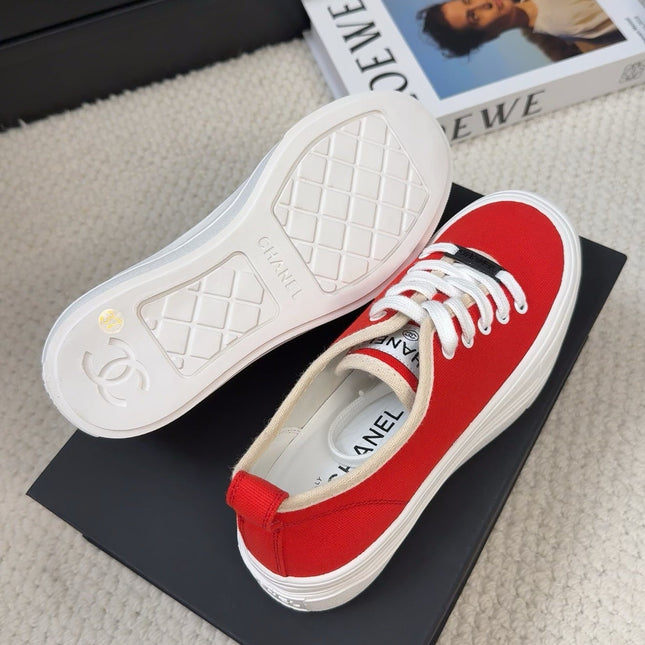 TRAINERS SHOES IN ORANGE RED FABRIC