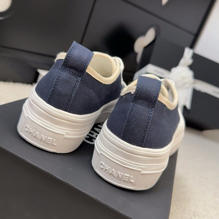 TRAINERS SHOES IN NAVY BLUE FABRIC