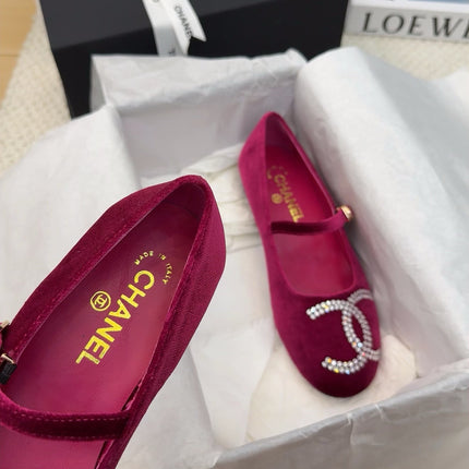 MARY JANE SHOES IN JAM PURPLE VELVET WITH CRYSTALS LOGO