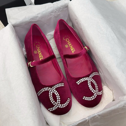 MARY JANE SHOES IN JAM PURPLE VELVET WITH CRYSTALS LOGO