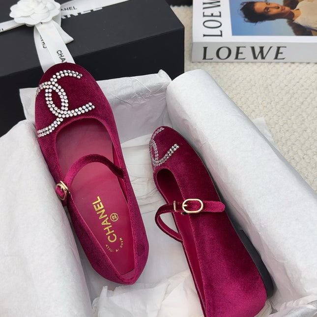 MARY JANE SHOES IN JAM PURPLE VELVET WITH CRYSTALS LOGO