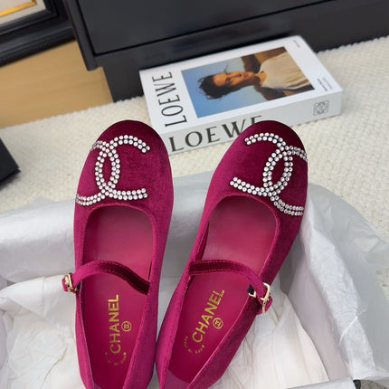 MARY JANE SHOES IN JAM PURPLE VELVET WITH CRYSTALS LOGO