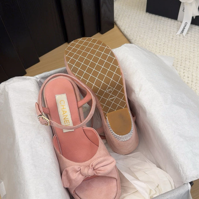 HIGH 12 CM PLATFORM SANDALS IN BLUSH PINK SUEDE