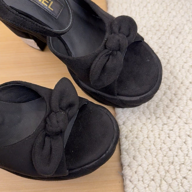 HIGH 12 CM PLATFORM SANDALS IN BLACK SUEDE