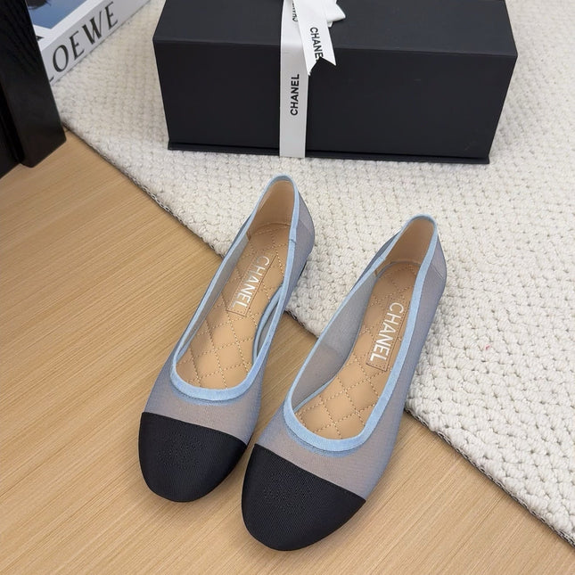 BALLET FLAT IN BLACK FABRIC AND BABY BLUE MESH