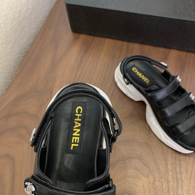 SANDAL 25S LOGO IN BLACK LAMBSKIN