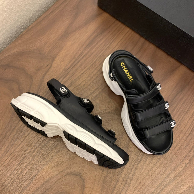 SANDAL 25S LOGO IN BLACK LAMBSKIN