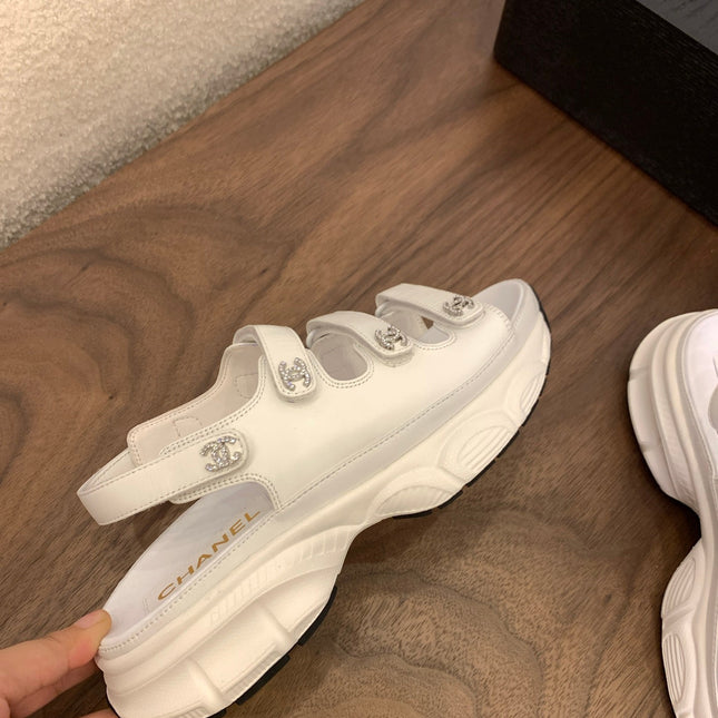 SANDAL 25S LOGO IN WHITE LAMBSKIN