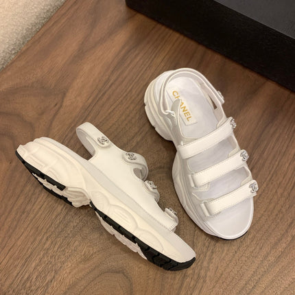 SANDAL 25S LOGO IN WHITE LAMBSKIN