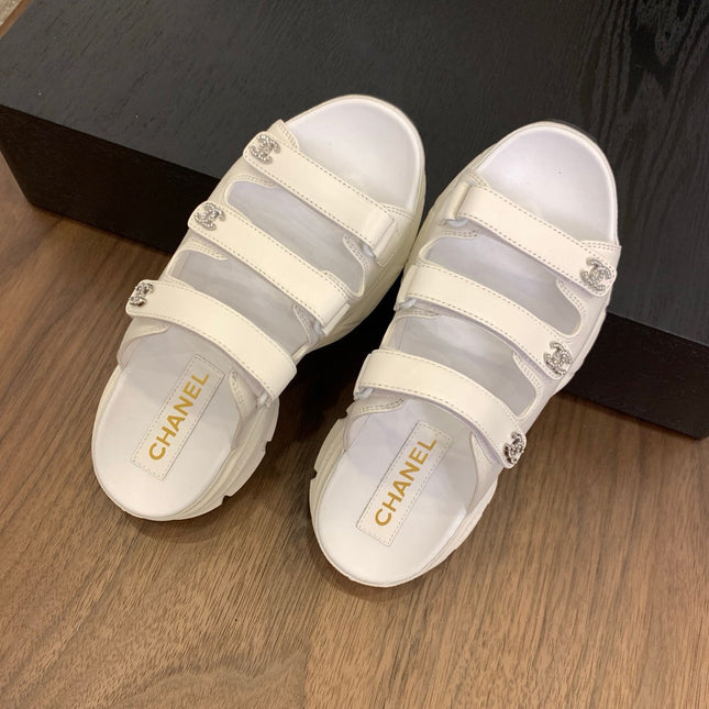 MULES 25S LOGO IN WHITE LAMBSKIN