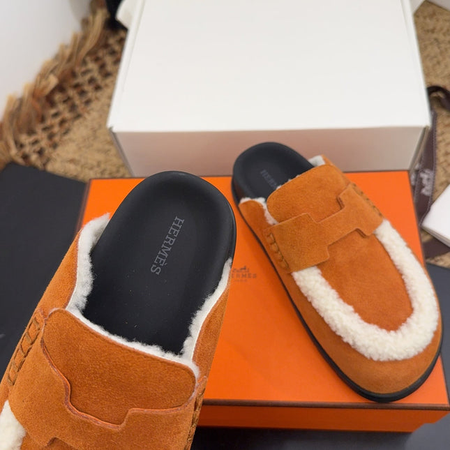 HM 25S MULE IN ORANGE SUEDE MIX WHITE SHEARLING