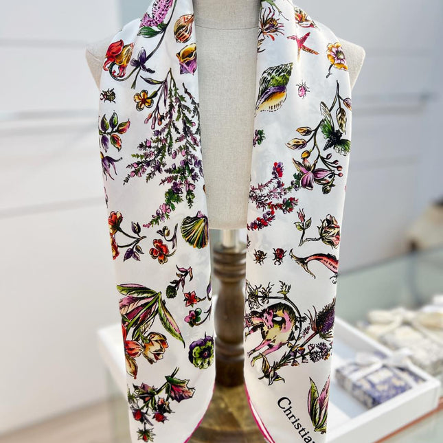 DIOR REVERSIBLE PRINTED SQUARE SCARF 90 CM IN WHITE SILK 7735868