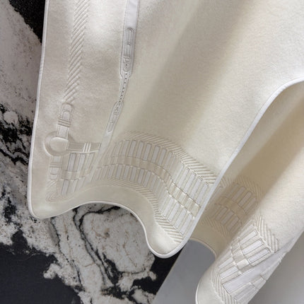 HERMES 25S CAPE COAT 007