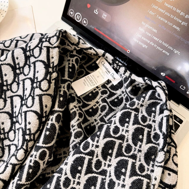 DIOR 25S SHAWL STYLE 188